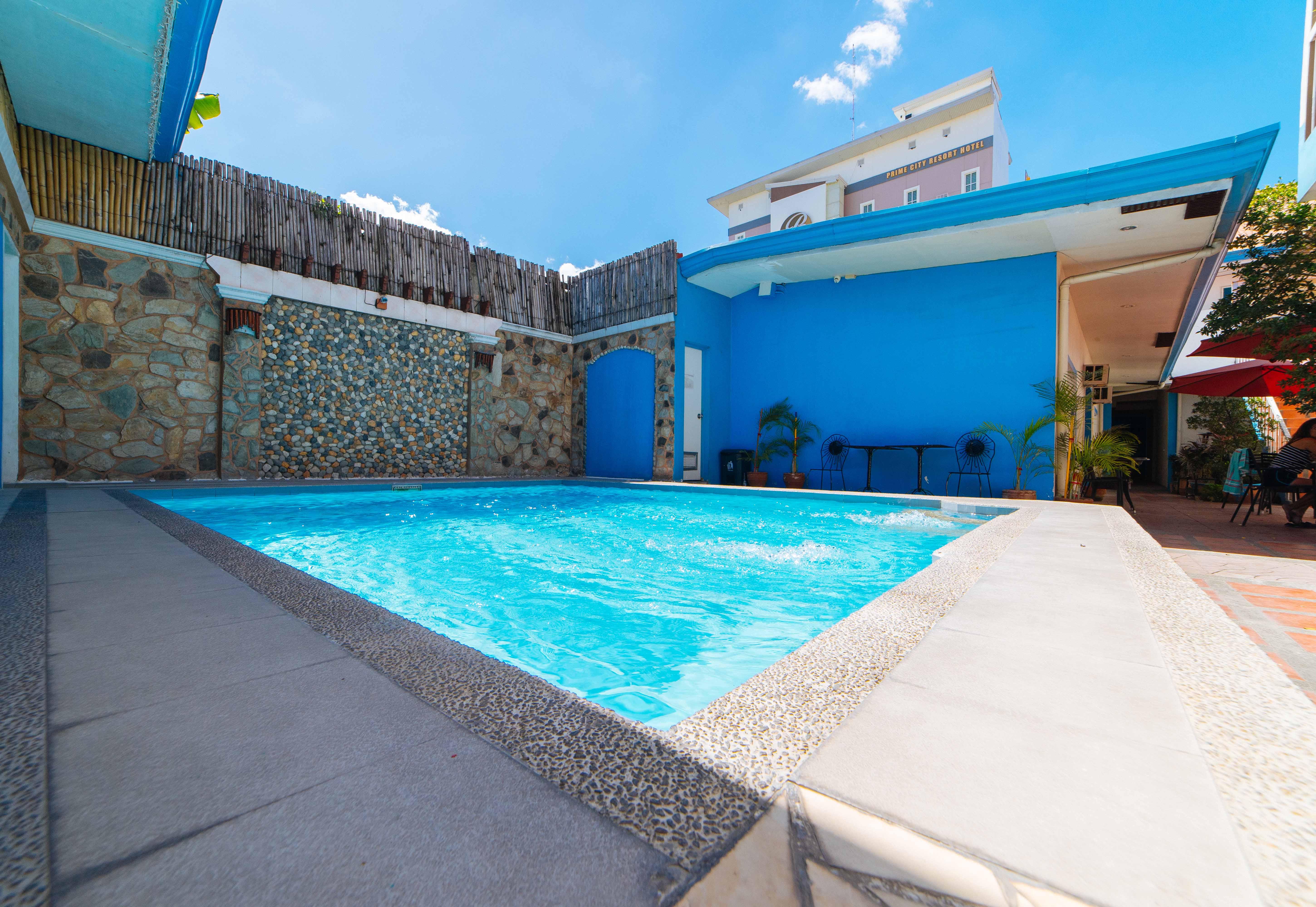 Reddoorz Near Walking Street Angeles City Экстерьер фото